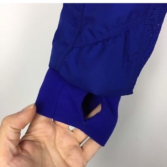 Lululemon Jacket - Picture 4 of 7